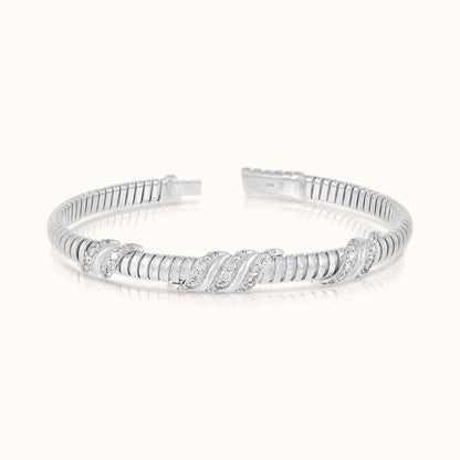 Fluted Flexible Bangle with Lab Grown Diamond Waves